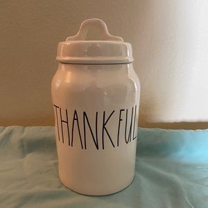 Thankful canister Rae Dunn